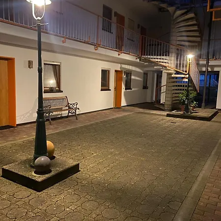 Gemuetliches Nahe Bodensee & Messe Mit Balkon Φριντρισχάφεν